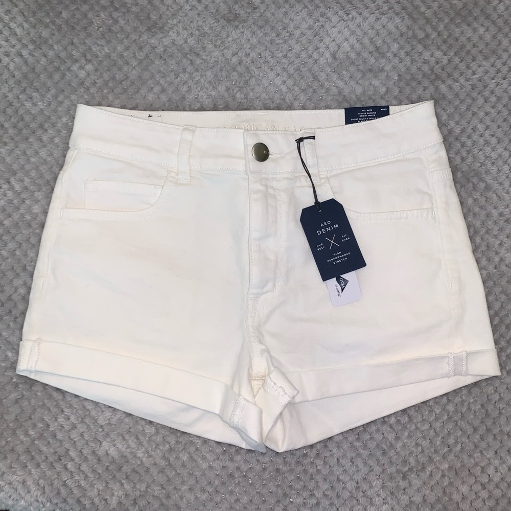 NEVER WORN. American Eagle Shirts. Size 10 Hi-Rise Shortie White Shorts.